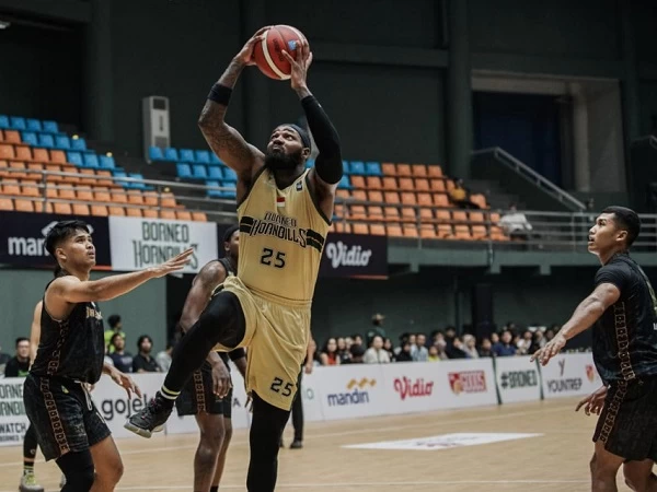 Pacific Caesar Surabaya dirumorkan akan merekrut Steve Taylor Jr sebagai pemain asing baru untuk sisa musim IBL 2025. Pacific baru saja mengumumkan bahwa mereka telah berpisah dengan Chrishon Briggs