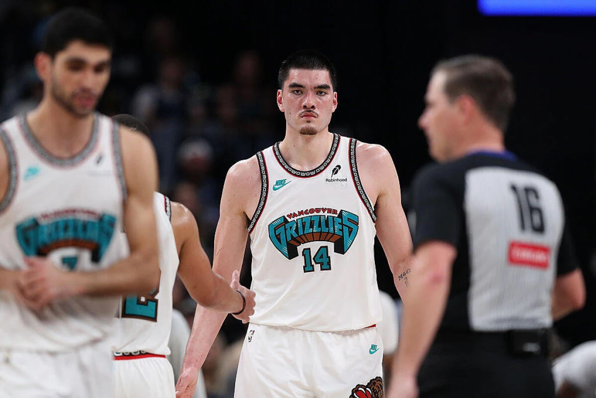 Zach Edey Akan Melewatkan Awal Musim NBA 2025-2026