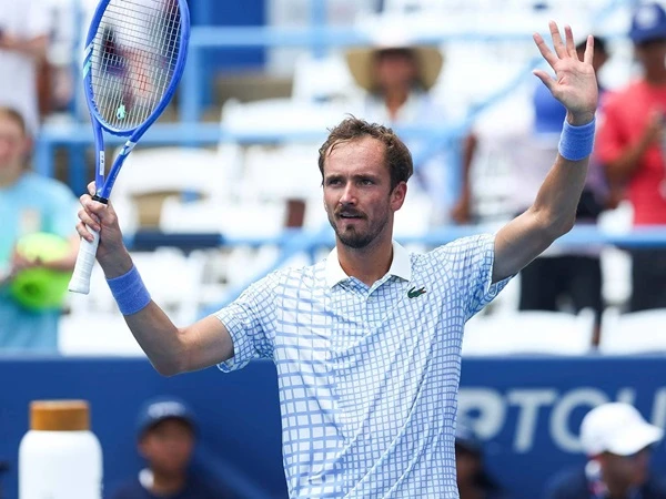 Daniil Medvedev Dan Alex De Minaur Terus Melangkah Di Washington