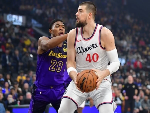 Ivica Zubac Senang dengan Pekerjaan Clippers di Bursa Transfer
