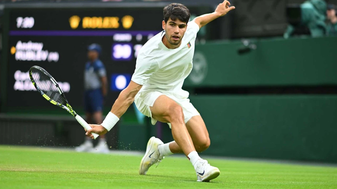 Carlos Alcaraz Sebut Grand Slam Favorit Usai Kemenangan Bersejarah